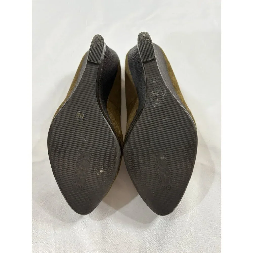 Michael Kors Womens Green Suede Leather Wedge Heels Size 6